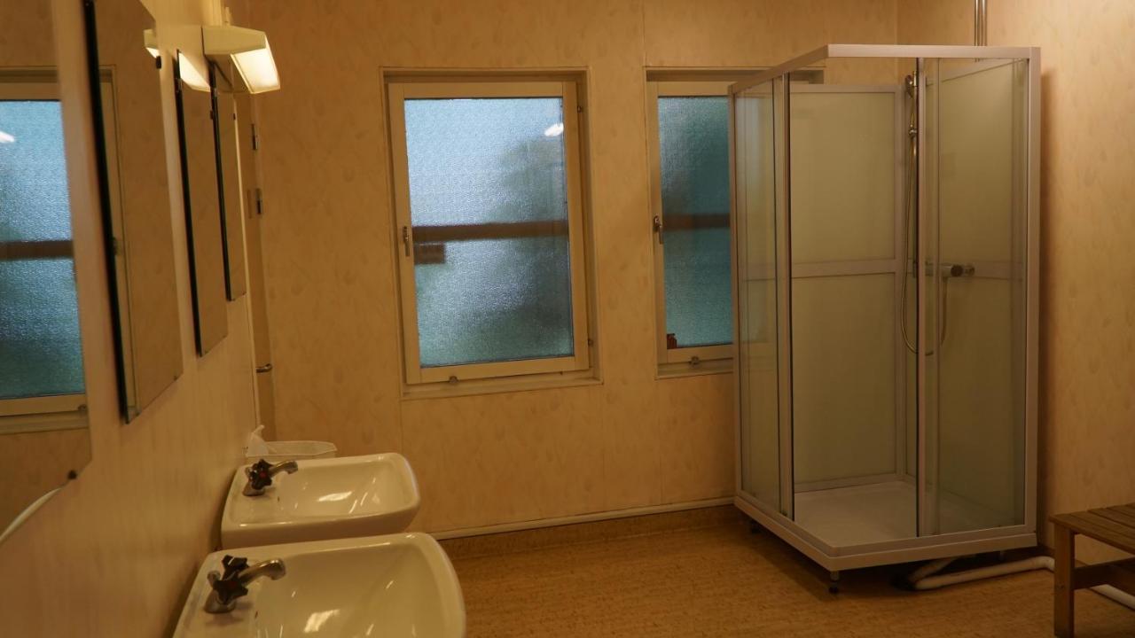 Bredaengs Hostel Stockholm Bagian luar foto